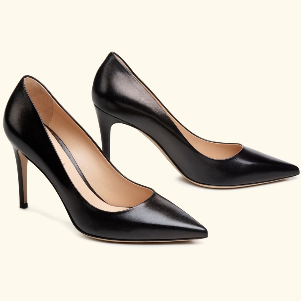 M Gemi Esatto sz 39.5 in smooth black leather